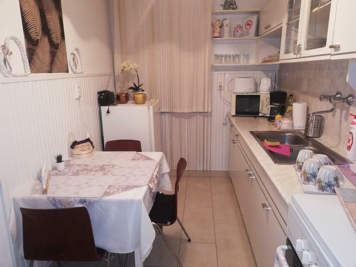 Heni Apartman Nagykanizsa Buitenkant foto